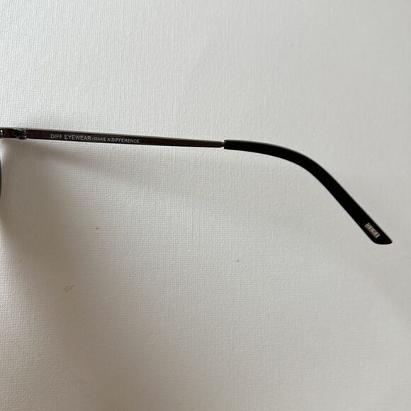 DIFF Eyewear Aviator Pilot Shape Sunglasses Gunmetal with Gray Mirror lens - Picture 7 of 13